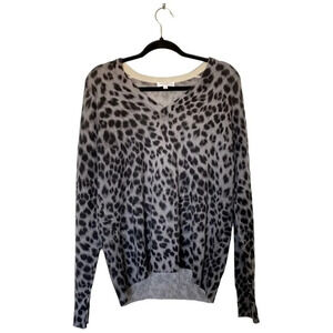 EQUIPMENT Femme Cecile Leopard Print Sweater Size Small Gray Cashmere